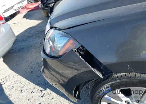 2010 Acura Rdx z USA, uszkodzony, nr VIN 5J8TB2H25AA002932